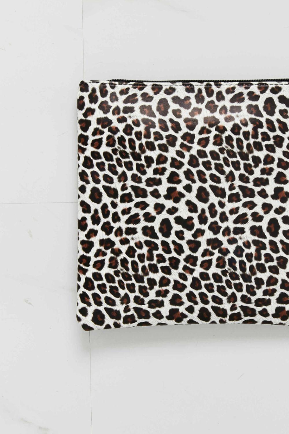 Make It Your Own Printed Wristlet Carauana Store