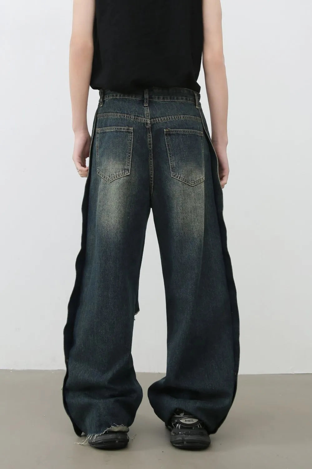 Men's Frayed Hem Distressed Wide Leg Jeans Carauana Store