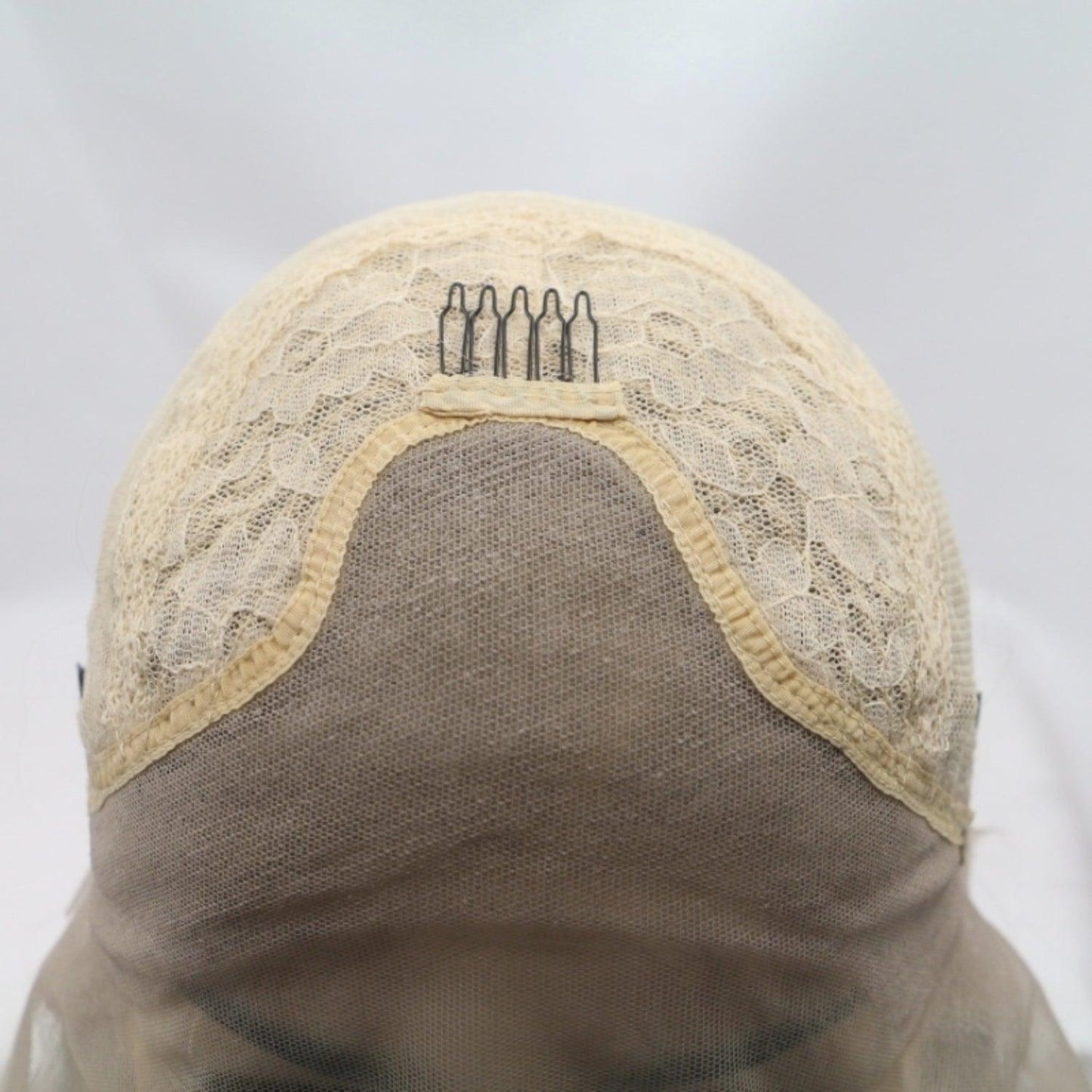 13*3" Lace Front Wigs Synthetic Mid-length Wavy 12" 130% Density Carauana Store