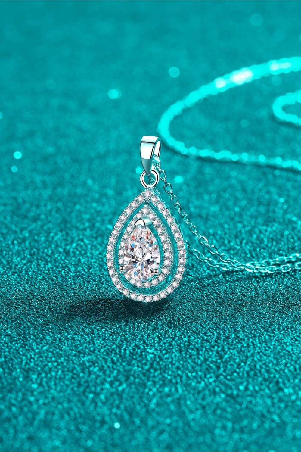 1 Carat Moissanite Teardrop Pendant Necklace Carauana Store