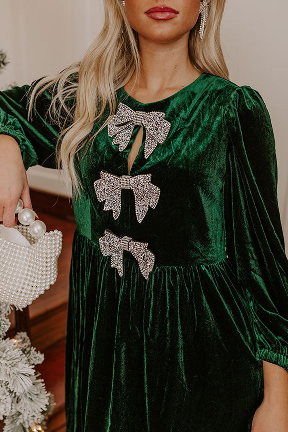 Evergreen Bowknot Decor High Waist Velvet Mini Dress