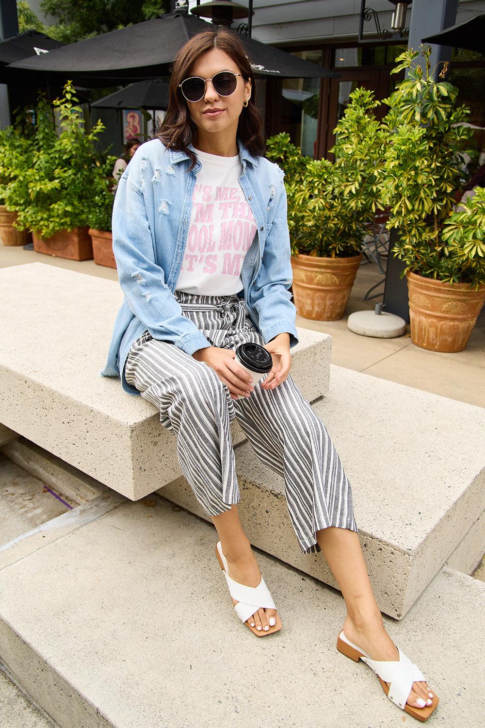 Simply Love Full Size IT'S ME,HI I'M THE COOL MOM IT'S ME Round Neck T-Shirt Carauana Store