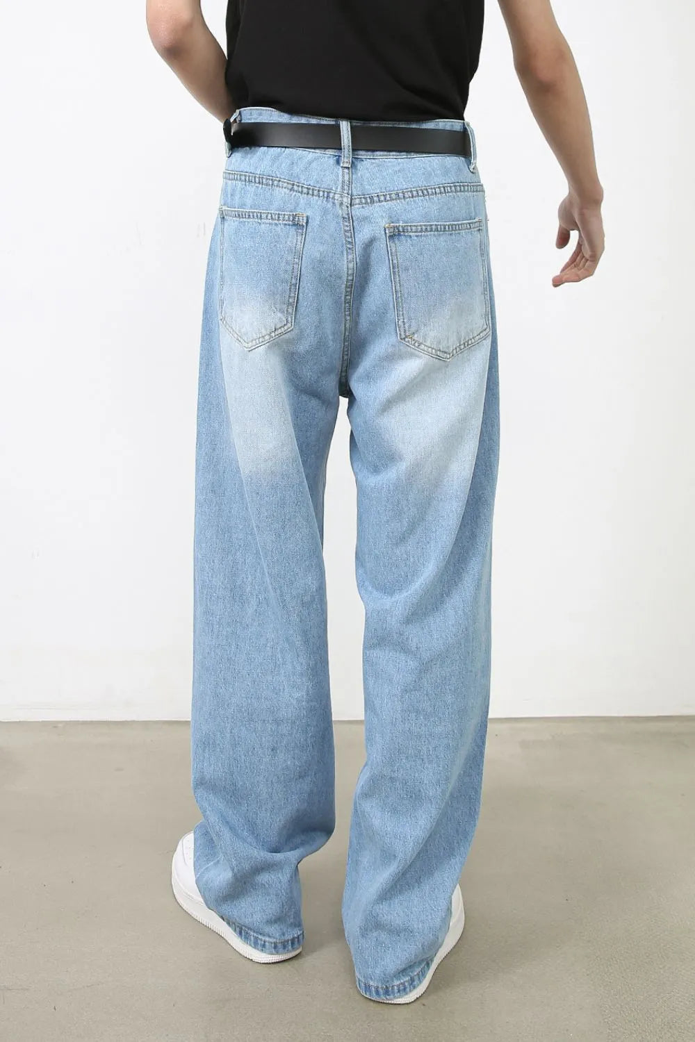 Men's Wide Straight Jeans with Pockets Carauana Store