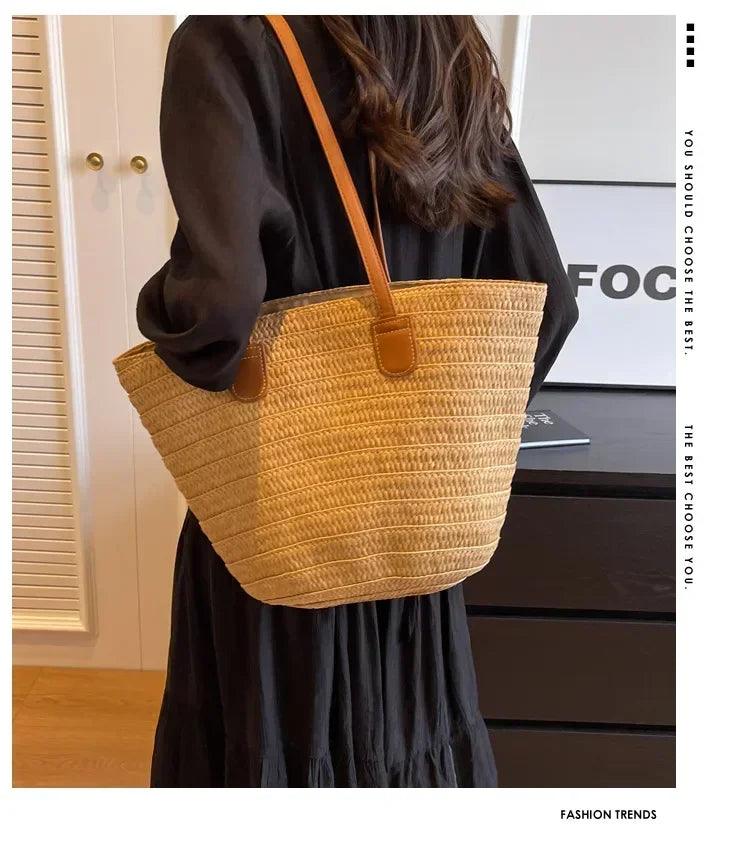 Sunny Days Ahead: Portable Straw Shoulder Bag – Your Stylish Satchel Carauana Store