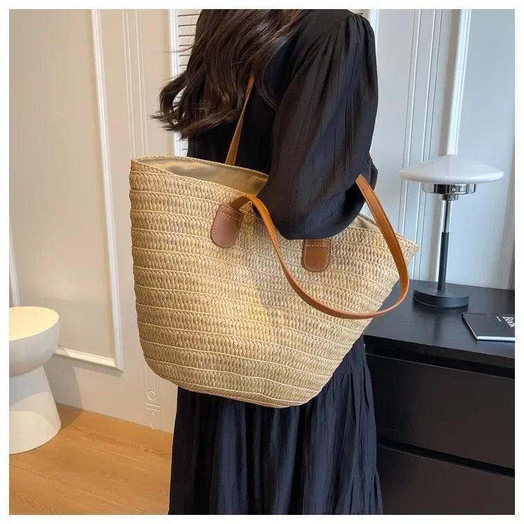 Sunny Days Ahead: Portable Straw Shoulder Bag – Your Stylish Satchel Carauana Store