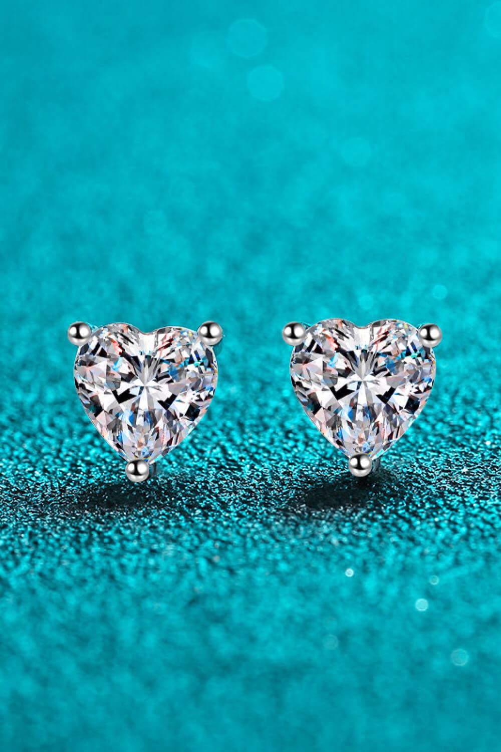 2 Carat Moissanite Heart-Shaped Stud Earrings Carauana Store
