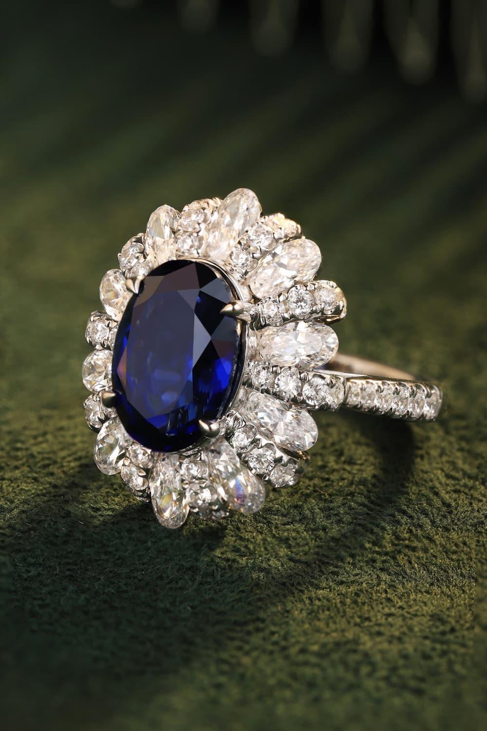 5 Carat Lab-Grown Sapphire Flower Shape Ring Carauana Store