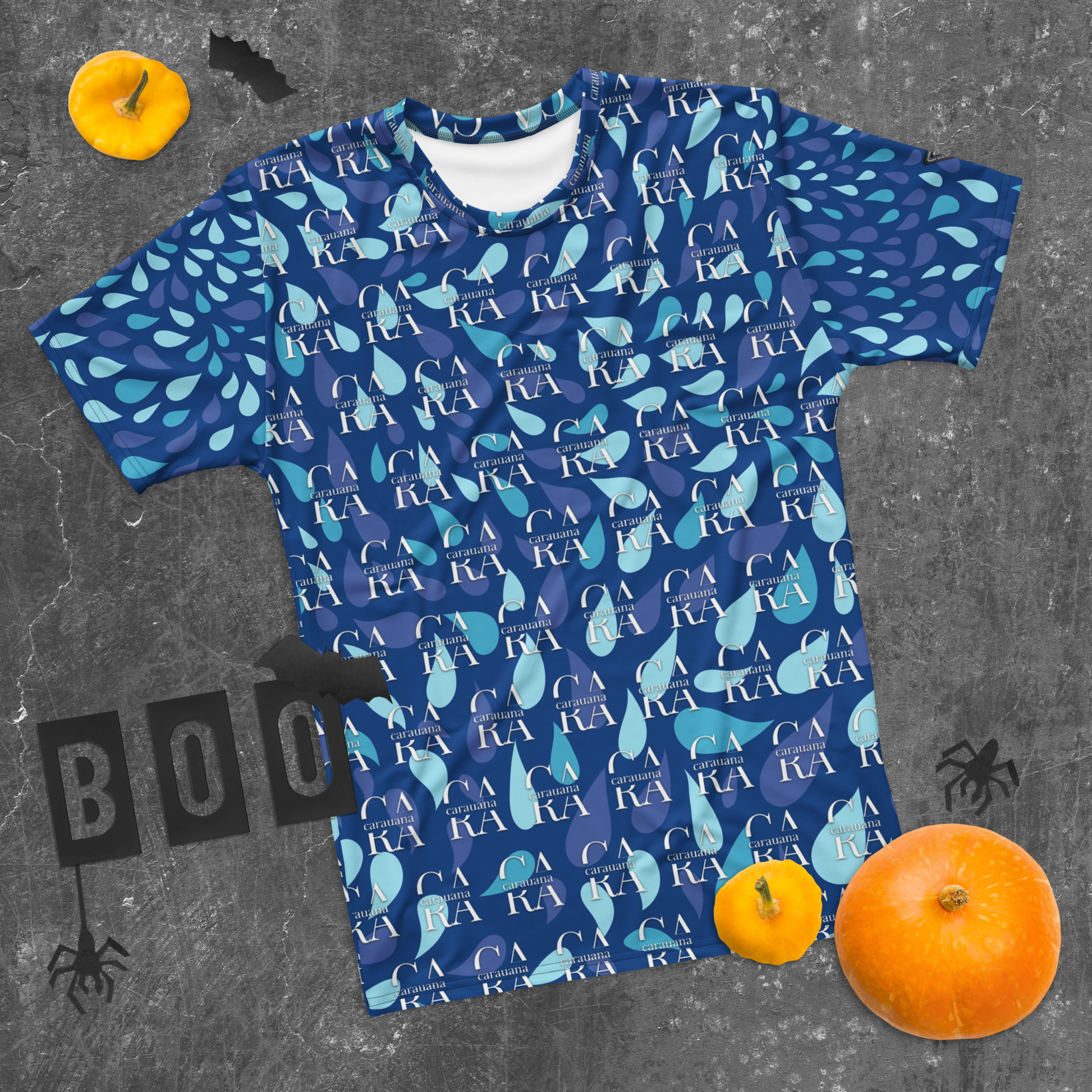 CaRaUaNa Men's t-shirt blue sky Carauana Store