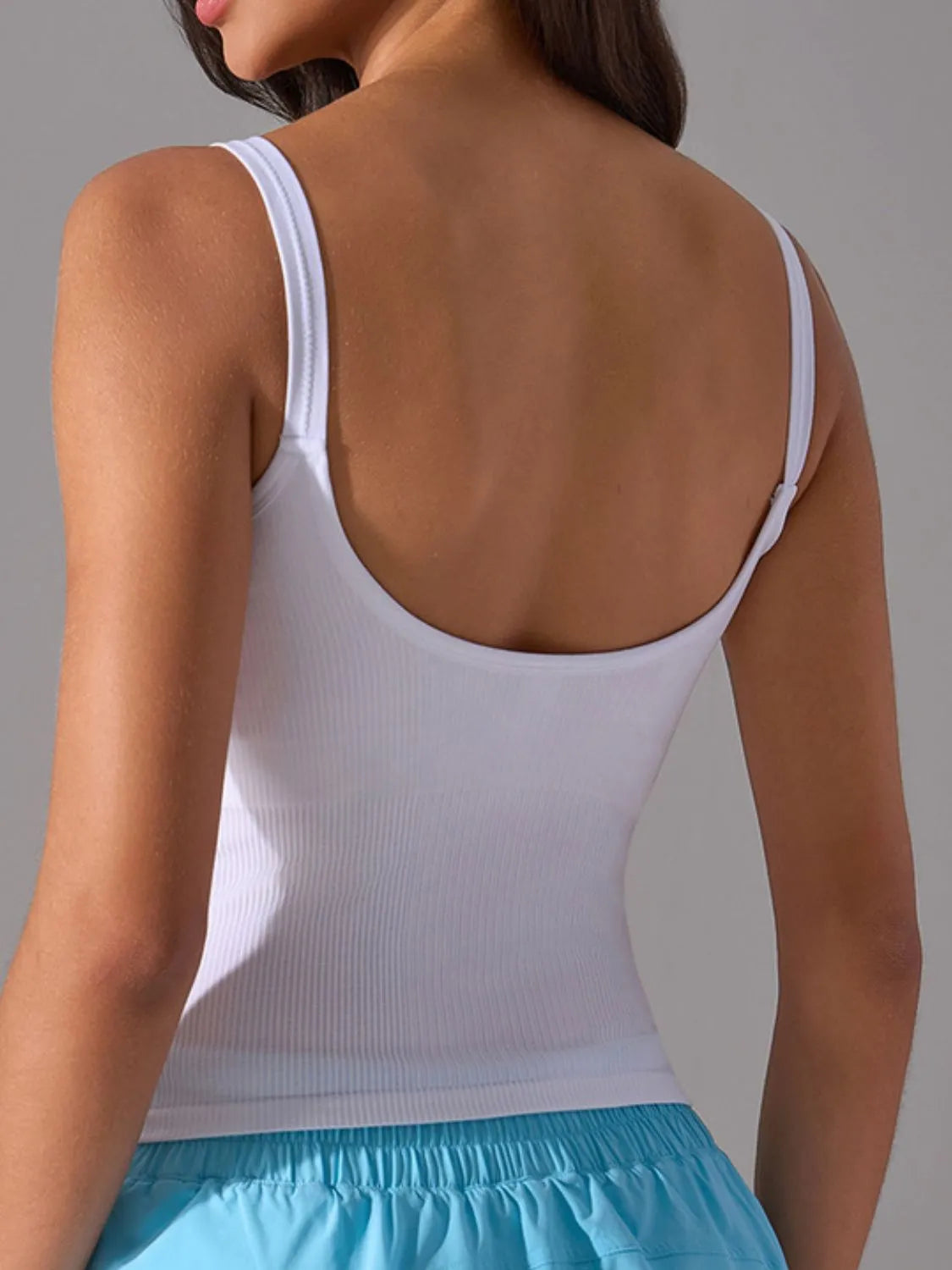 Scoop Neck Active Tank with Detachable Chest Pads Carauana Store