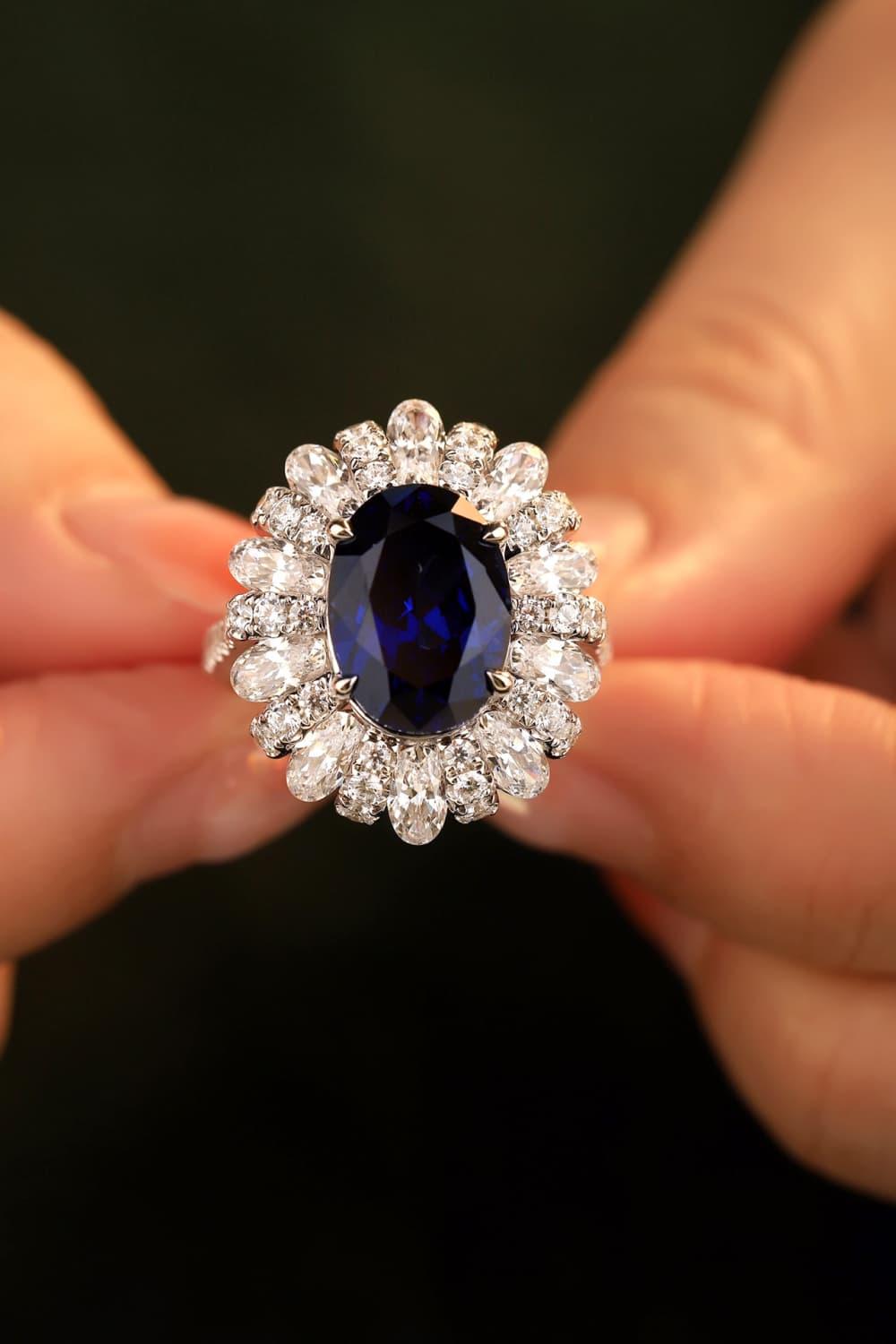 5 Carat Lab-Grown Sapphire Flower Shape Ring Carauana Store