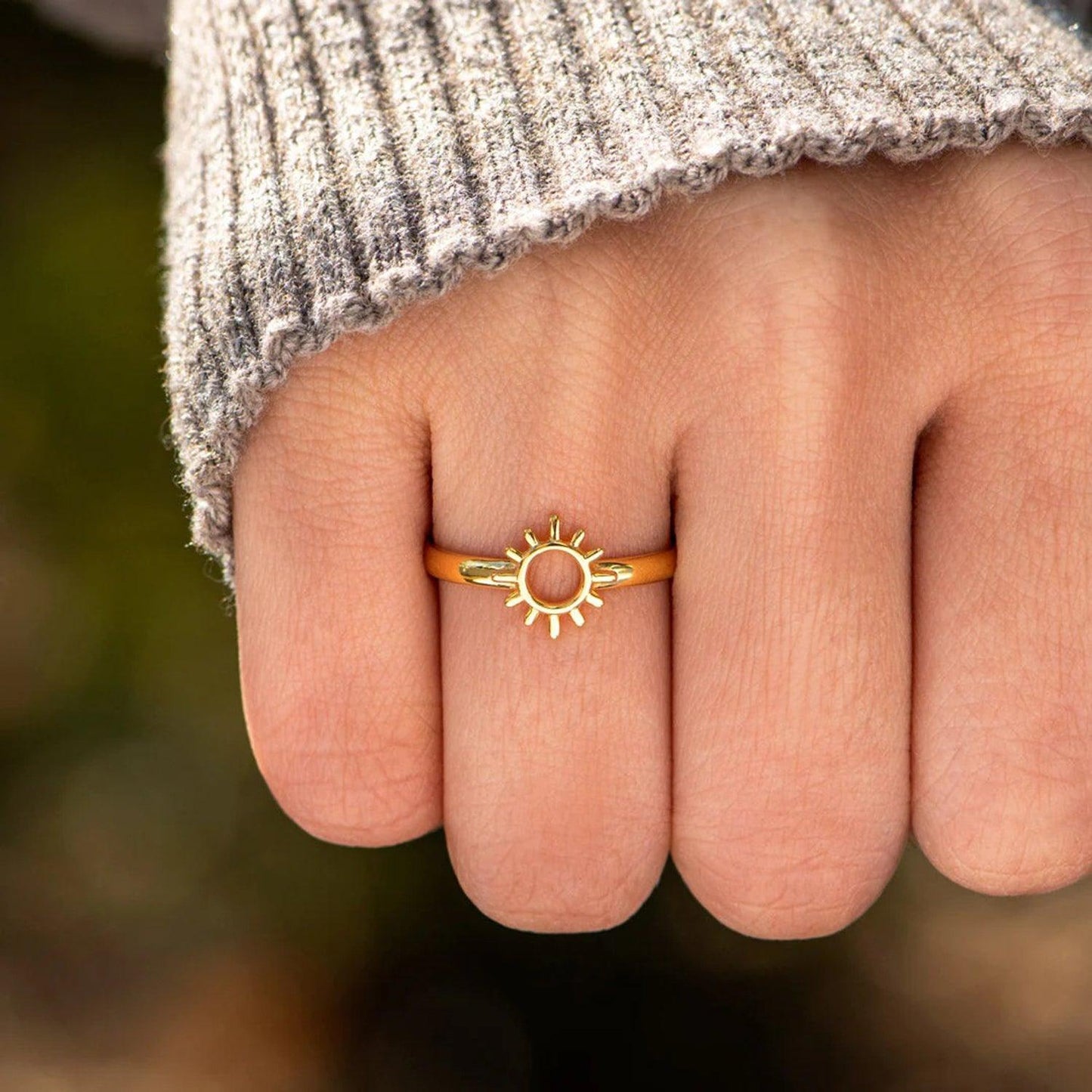 Sun Shape 18K Gold-Plated Ring Carauana Store