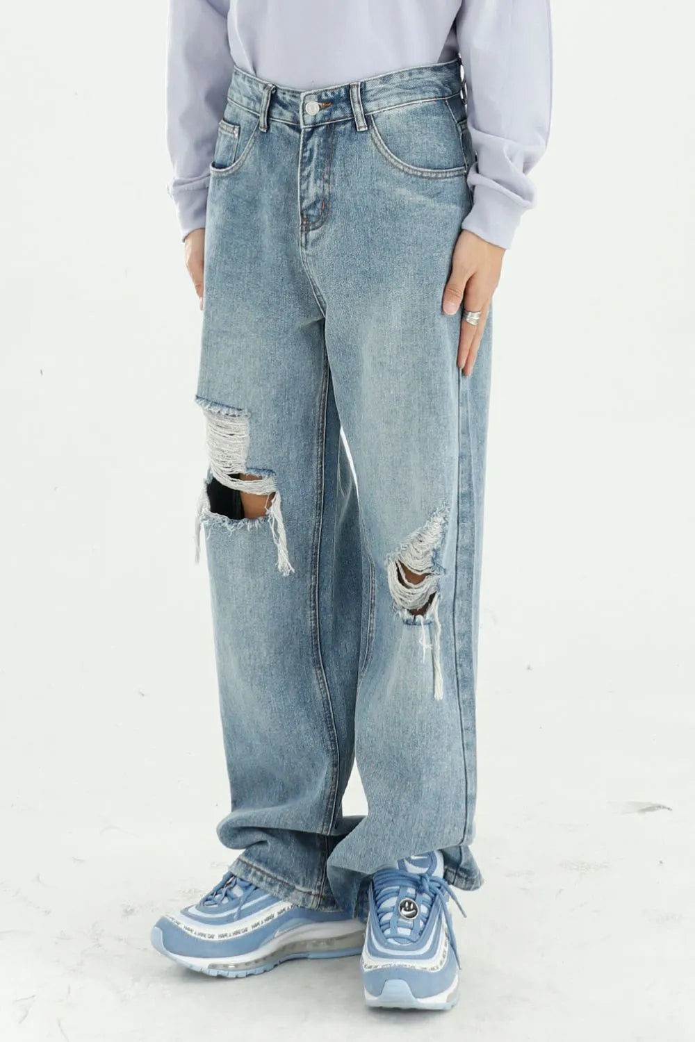 Distressed Wide Leg Jeans with Pockets Carauana Store