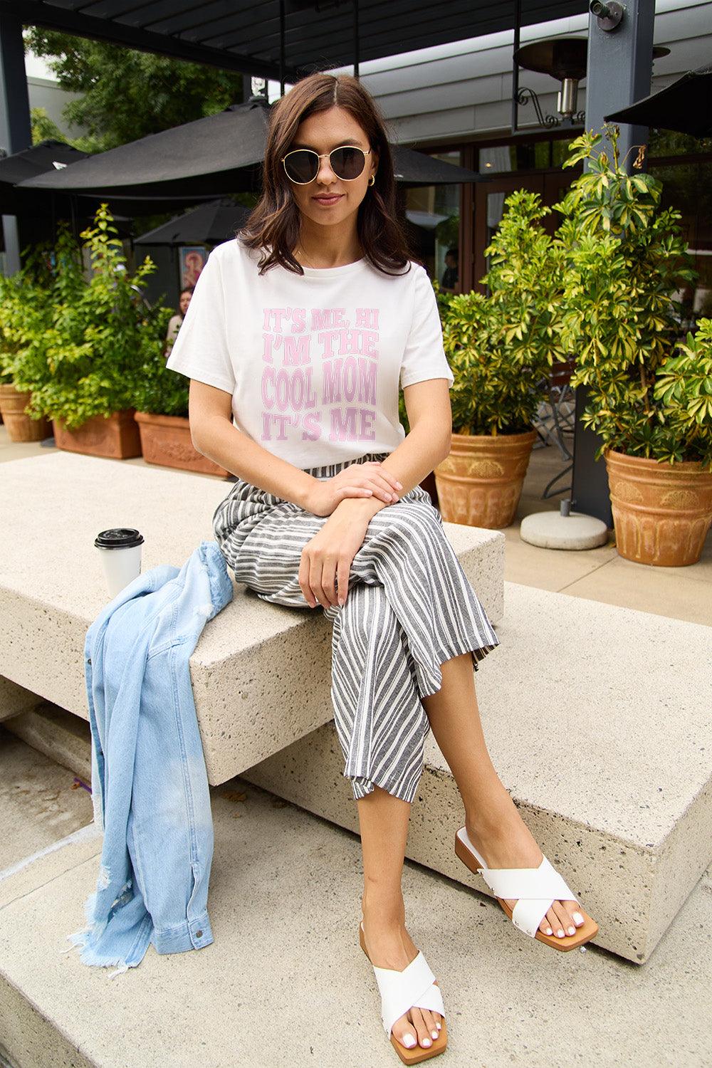 Simply Love Full Size IT'S ME,HI I'M THE COOL MOM IT'S ME Round Neck T-Shirt Carauana Store