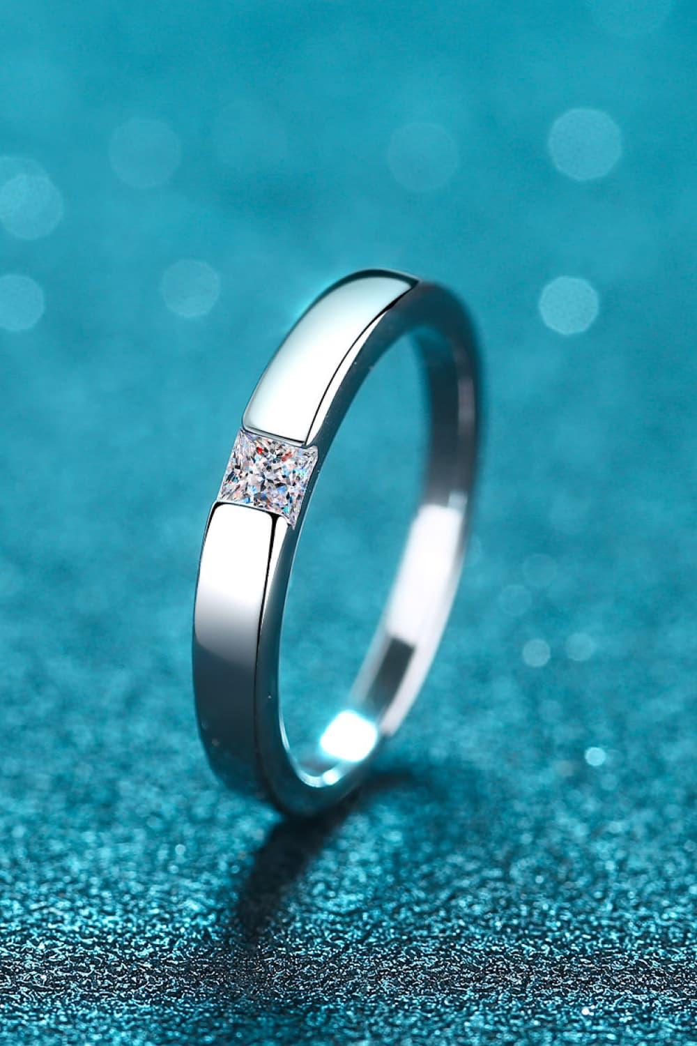 Inlaid Moissanite Rhodium-Plated Ring Carauana Store