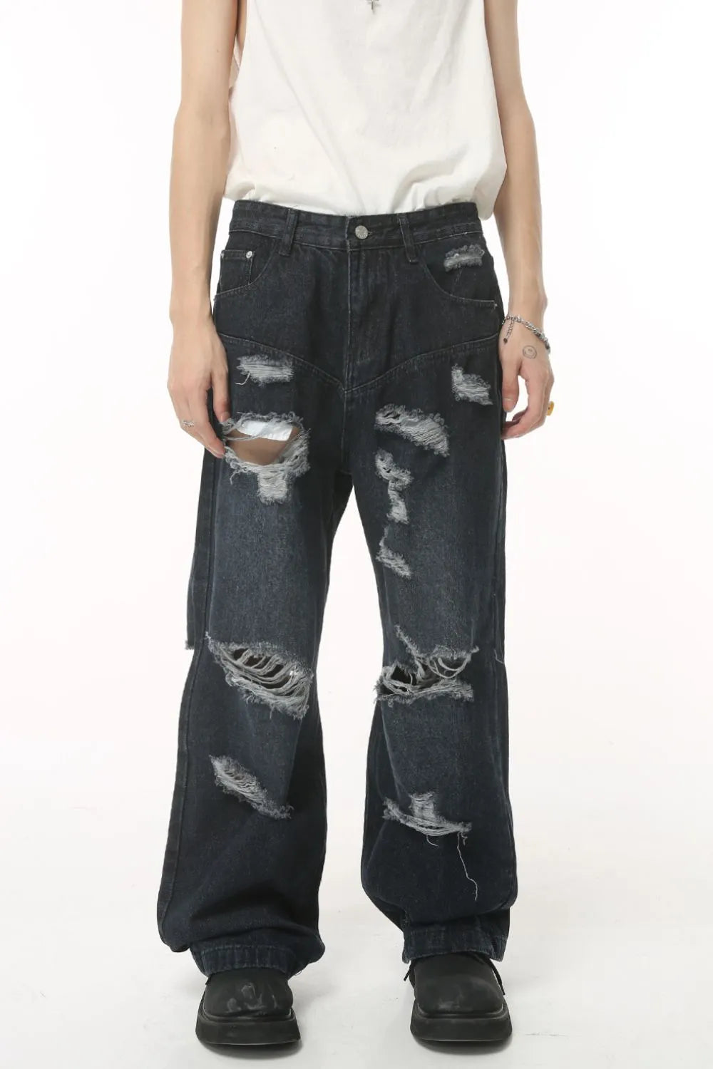 Distressed Wide Leg Pocketed Men's Jeans Carauana Store