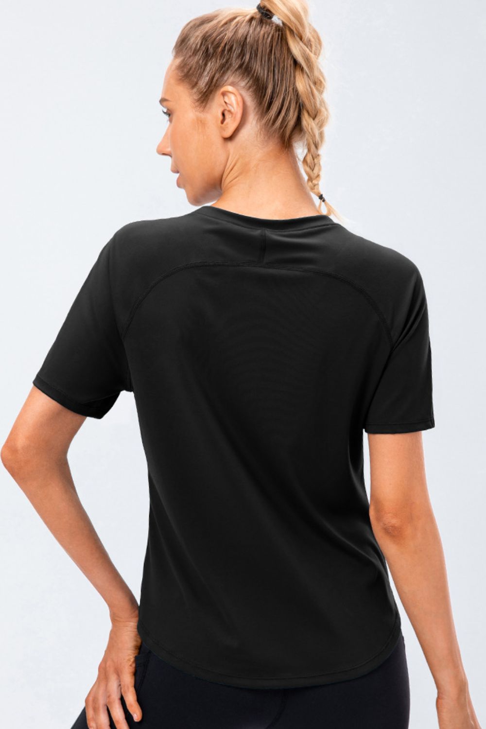 Round Neck Raglan Sleeve Active Tee Carauana Store