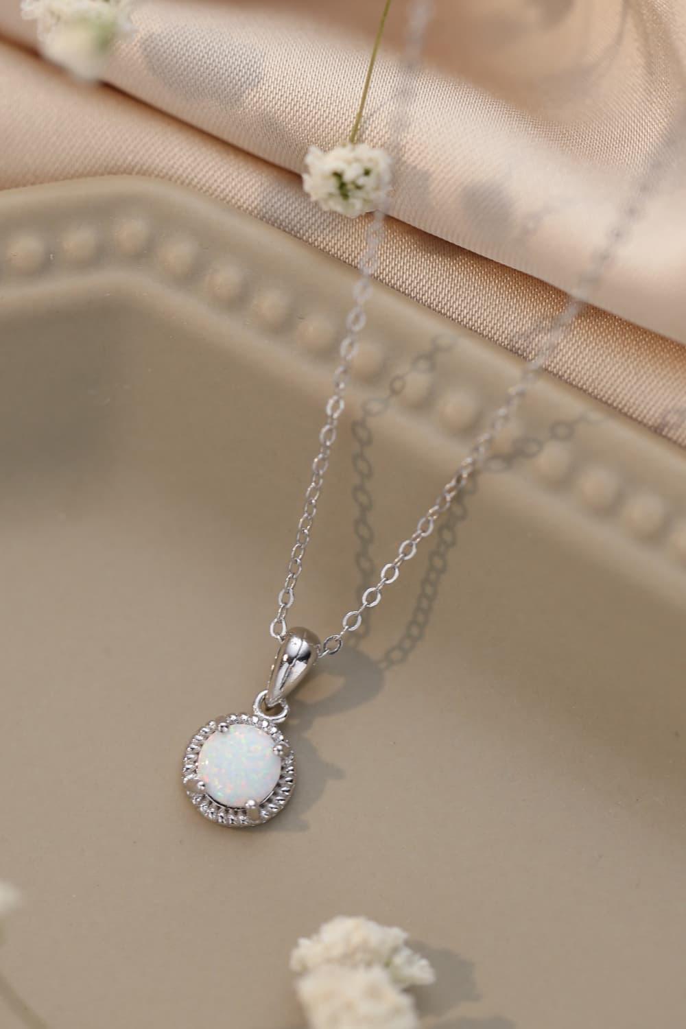 Opal Round Pendant Chain Necklace