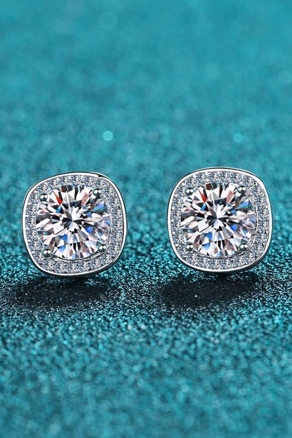 Let Me Love You 1 Carat Moissanite Stud Earrings