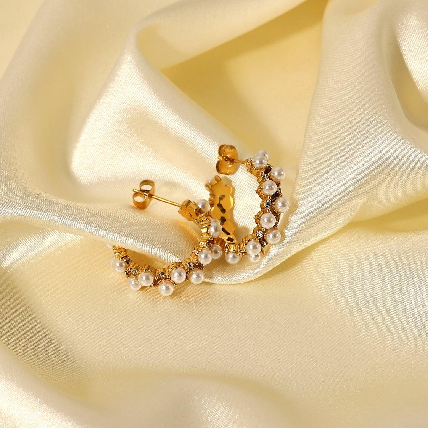 Pearl Rhinestone C-Hoop Earrings