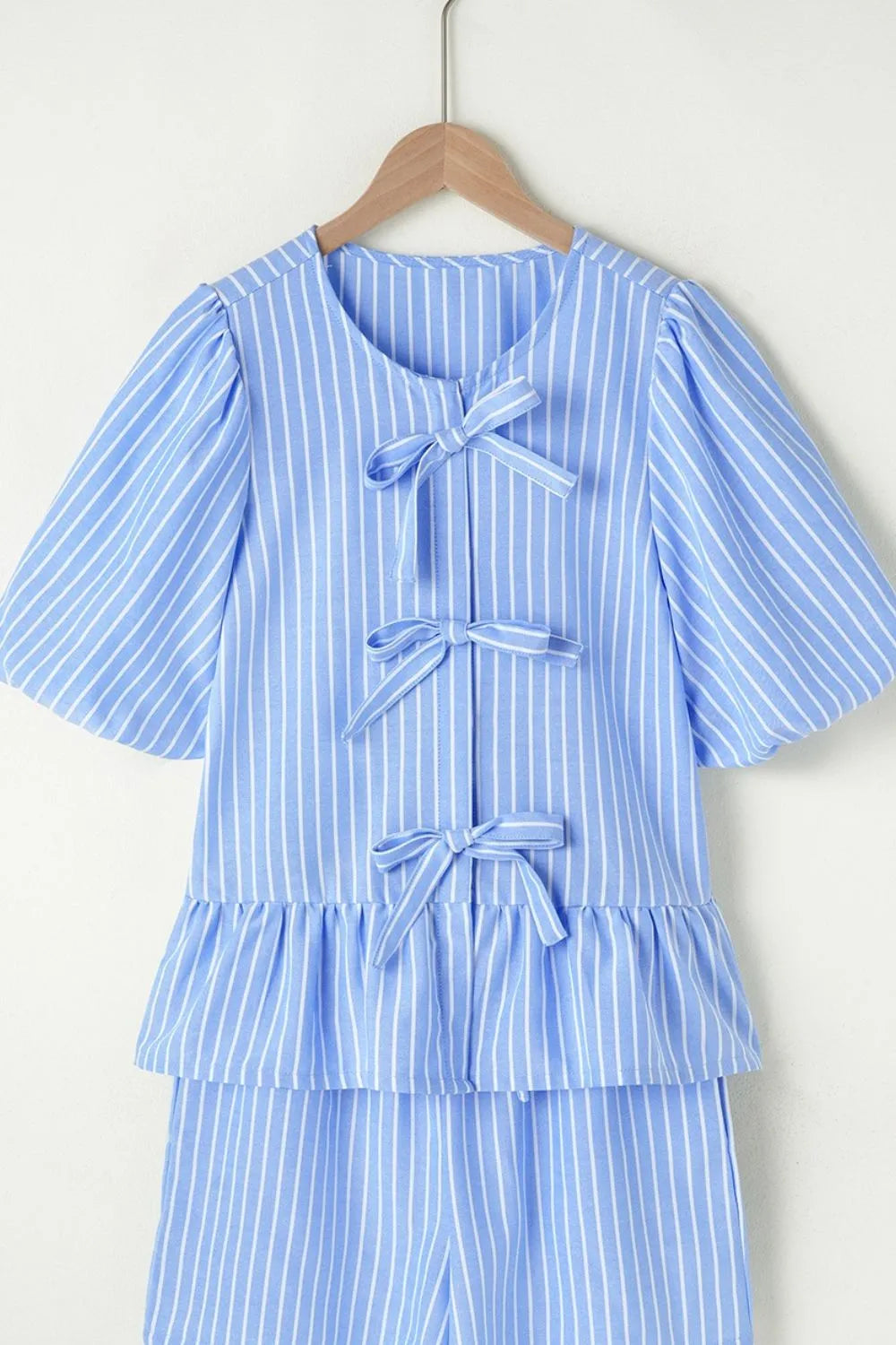 Striped Bowknot Detail Puff Sleeve Top and Shorts Set Carauana Store