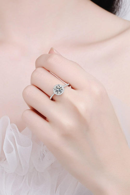 Ready To Flaunt Moissanite Ring