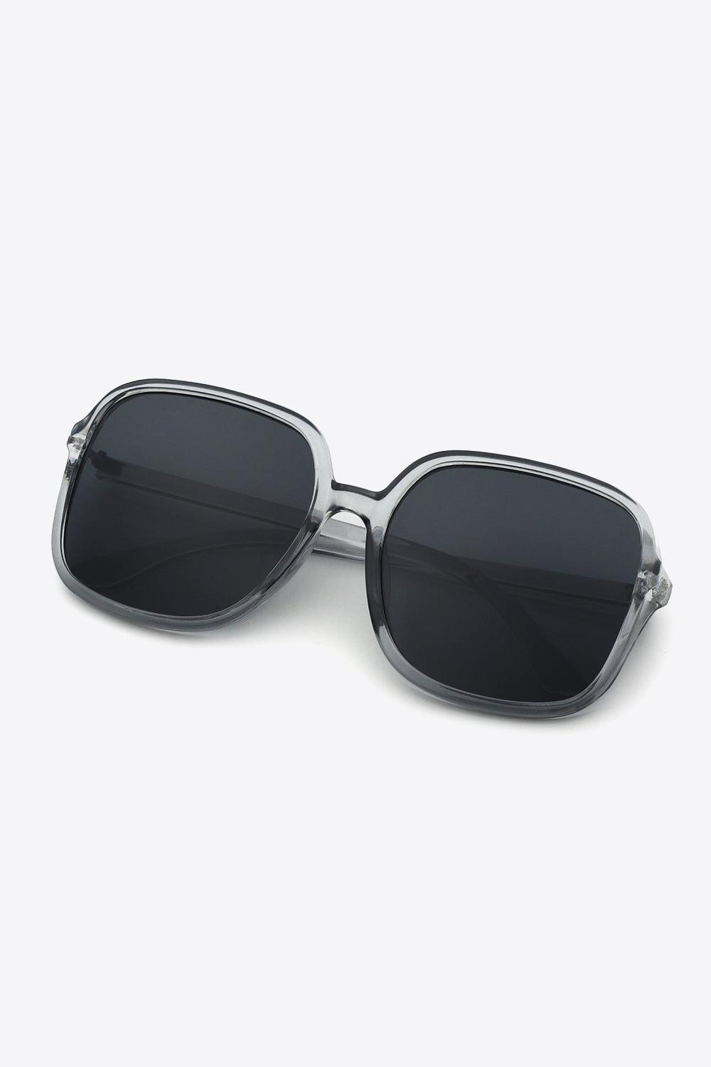 Polycarbonate Square Sunglasses CaRaUaNa Fashion