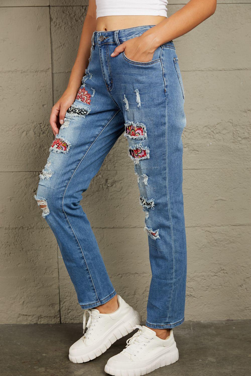 Baeful Leopard Patch Ankle-Length Jeans