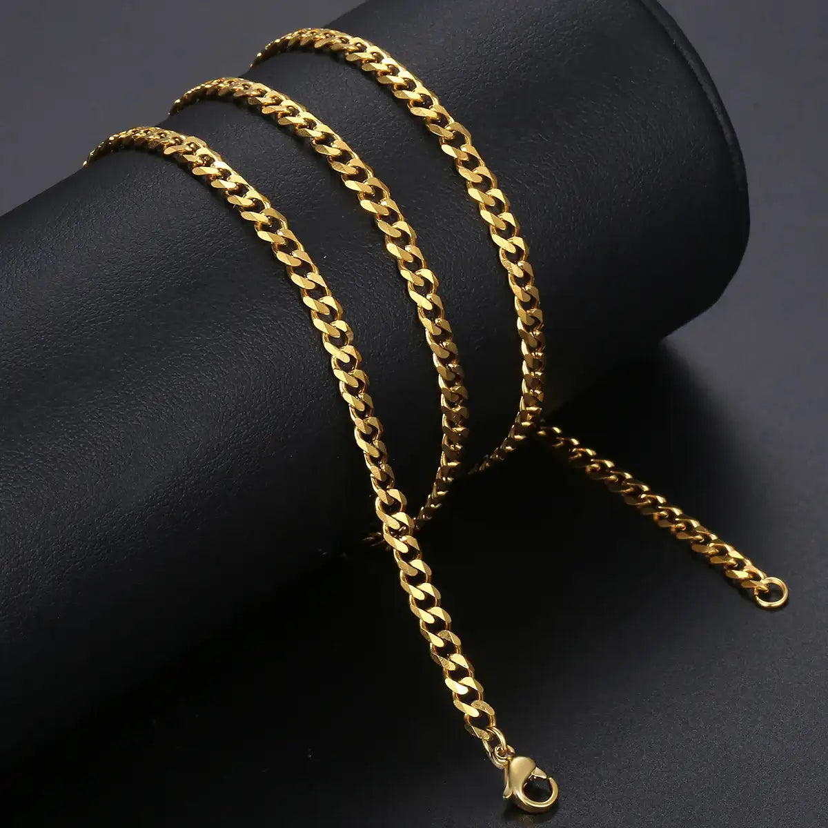 Trendsmax Cuban Link Necklace Stainless Steel CaRaUaNa Fashion