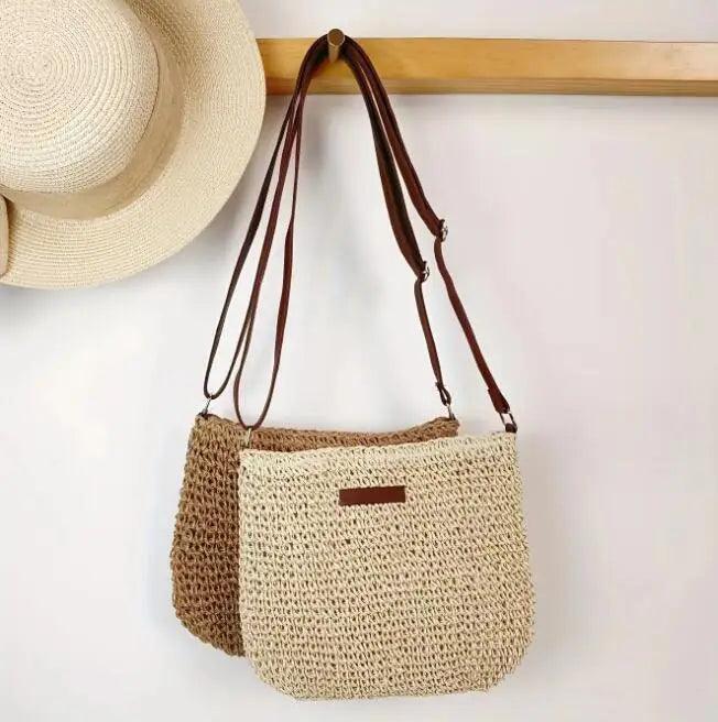 Beach Chic: Women’s Braided Basket Clutch – Perfect for Summer Parties!