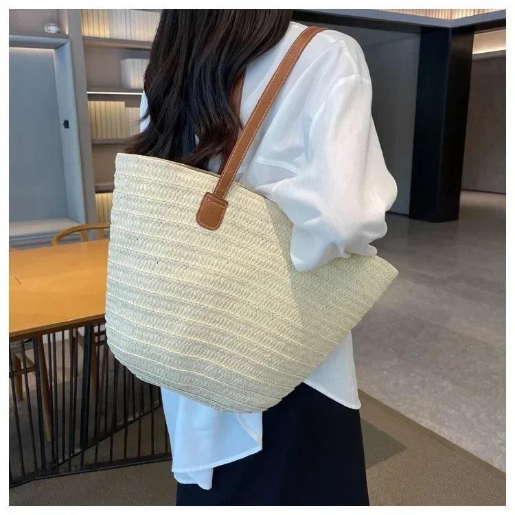 Sunny Days Ahead: Portable Straw Shoulder Bag – Your Stylish Satchel