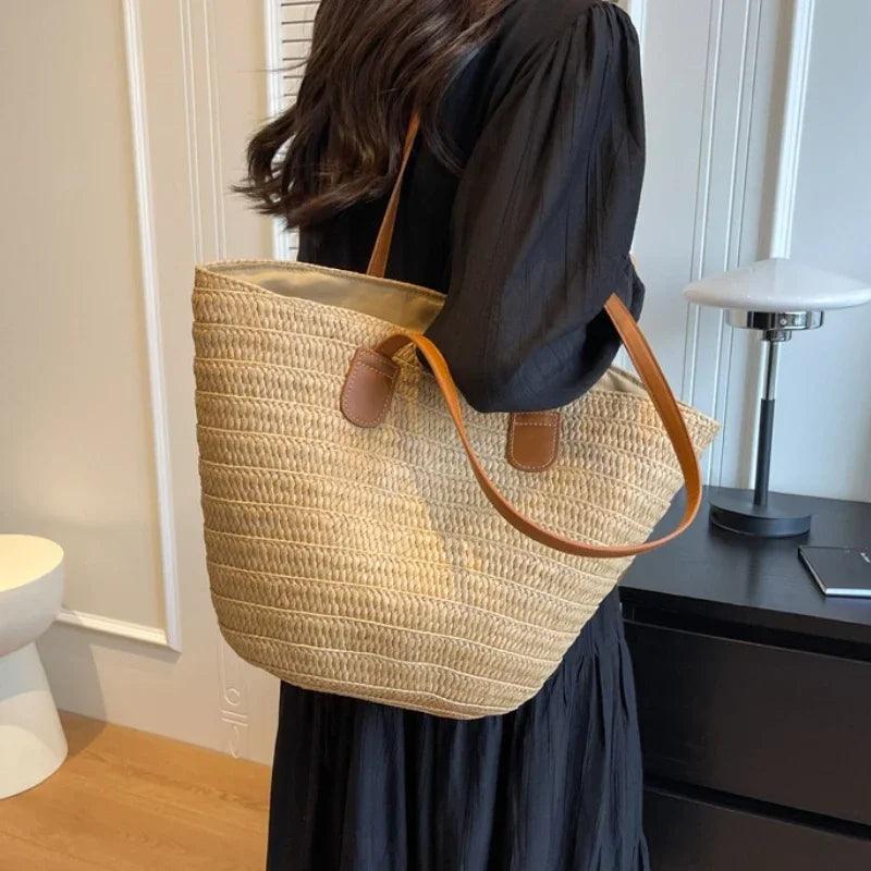 Sunny Days Ahead: Portable Straw Shoulder Bag – Your Stylish Satchel