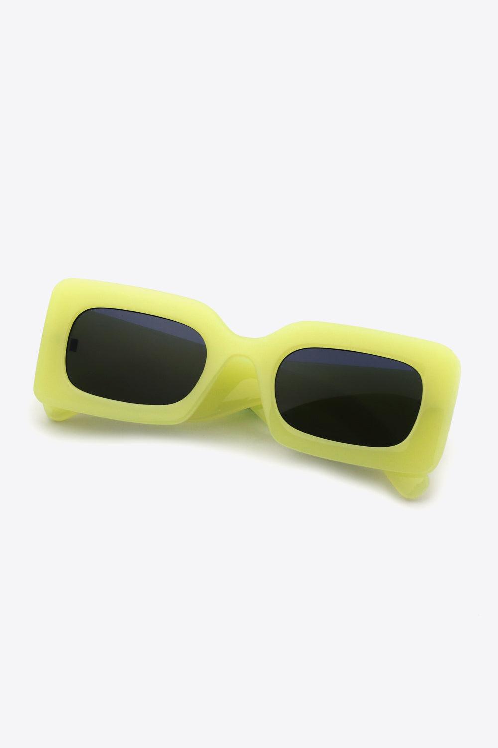 Polycarbonate Frame Rectangle Sunglasses CaRaUaNa Fashion