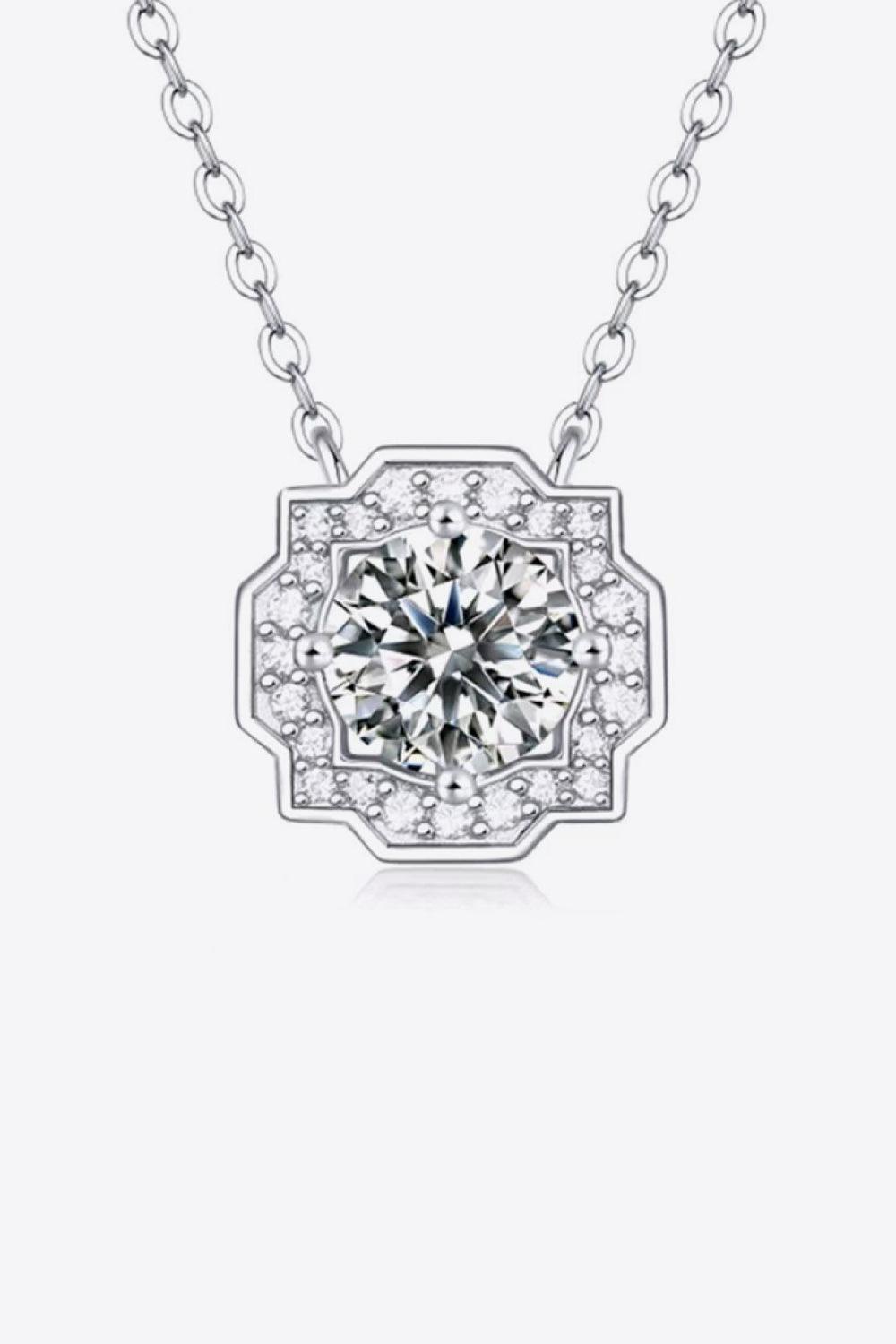 1 Carat Moissanite Flower Shape Pendant Chain Necklace